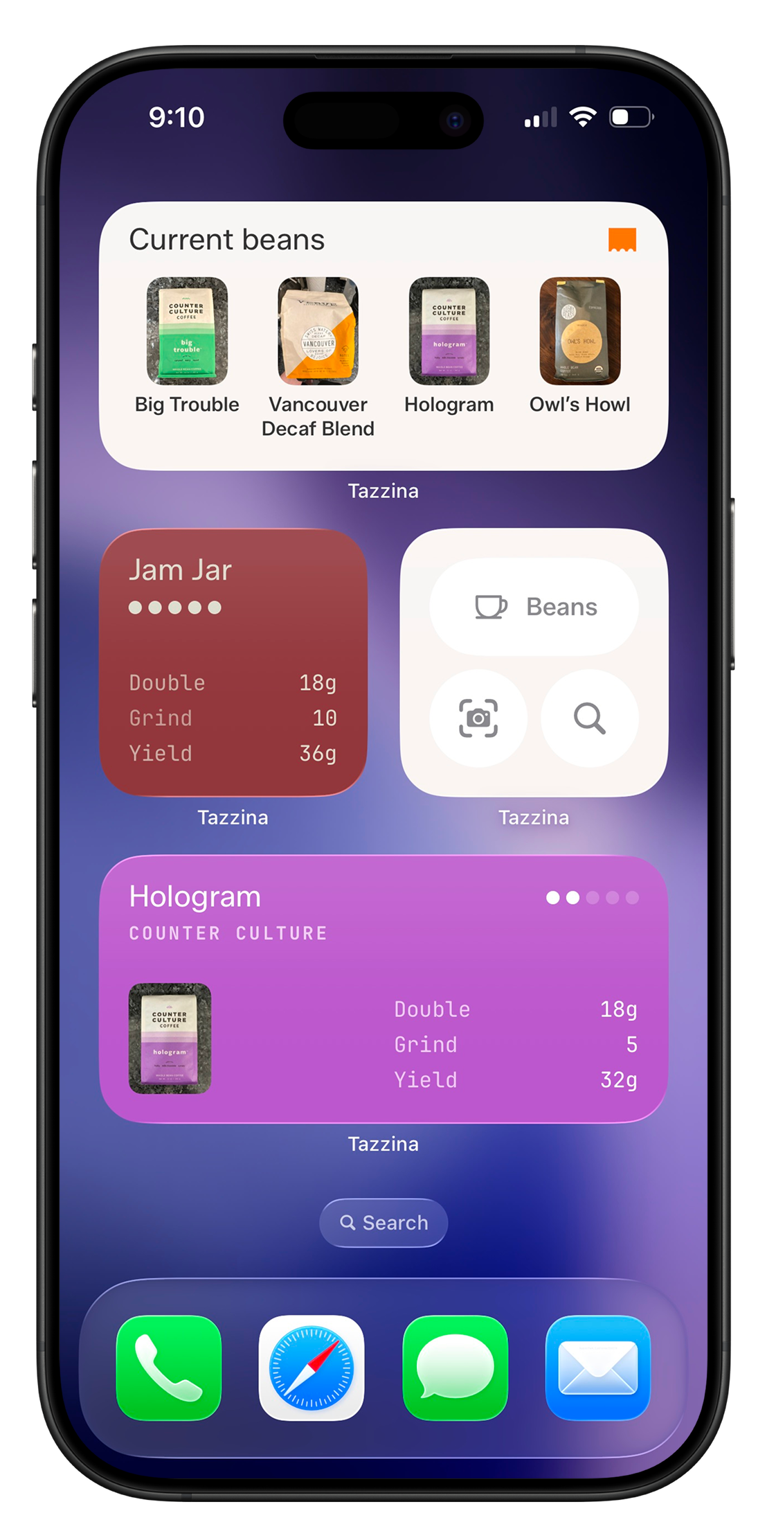 iPhone home screen with Tazzina widgets showing bean details and current beans list